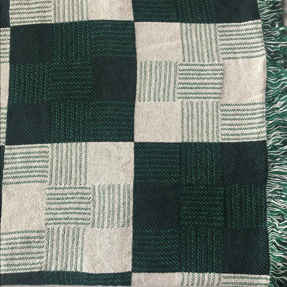 Green Cream Squares 100% Finest Quality Cotton Throw / Bedspread Blanket 50